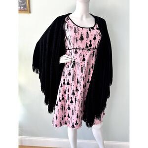 Weave Of The Irish Chenille Knit Fringe Trim Black Shawl Wrap Womens OS